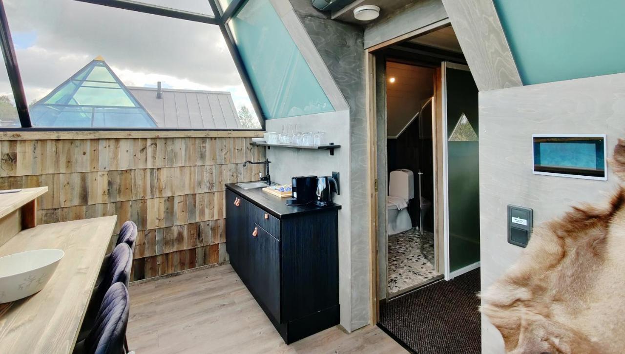 Aurora Pyramid Glass Igloos Köngäs Exteriér fotografie